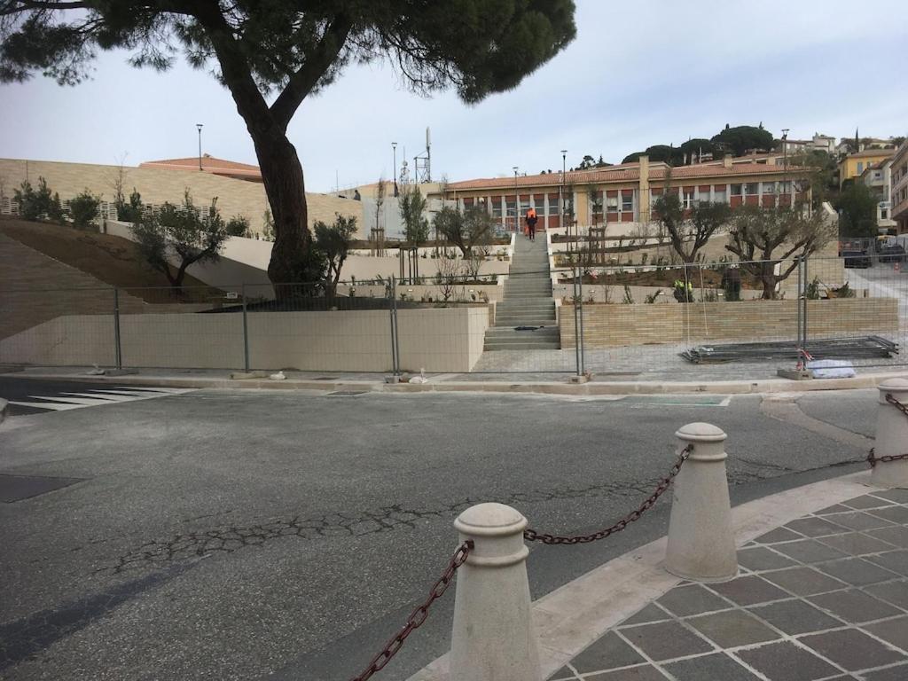 Appartement Spacieux Et Calme Classe 4 Etoiles, A 300M De La Mer Sainte-Maxime Exterior photo
